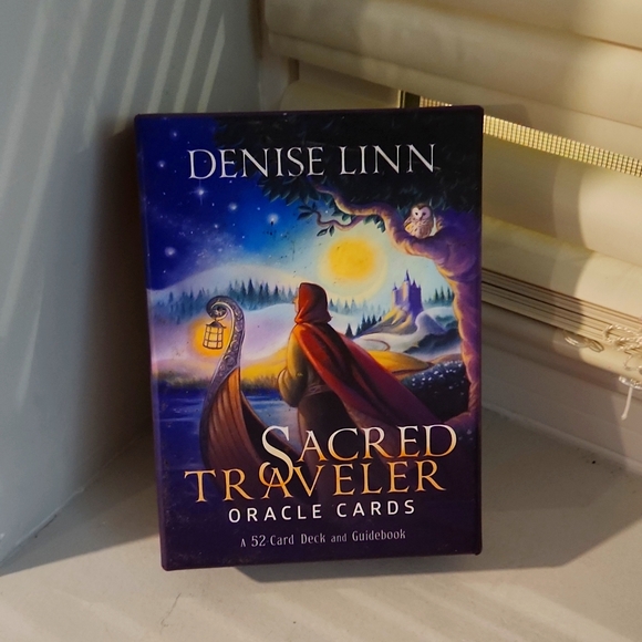 Oracle Deck - Picture 1 of 2